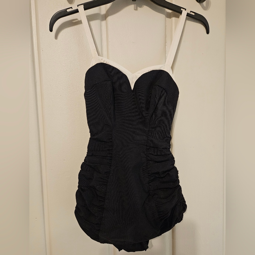 1950s Rose Marie Reid Swimsuit / Magic Lengths Bathing Suit One Piece Pinup Ruch